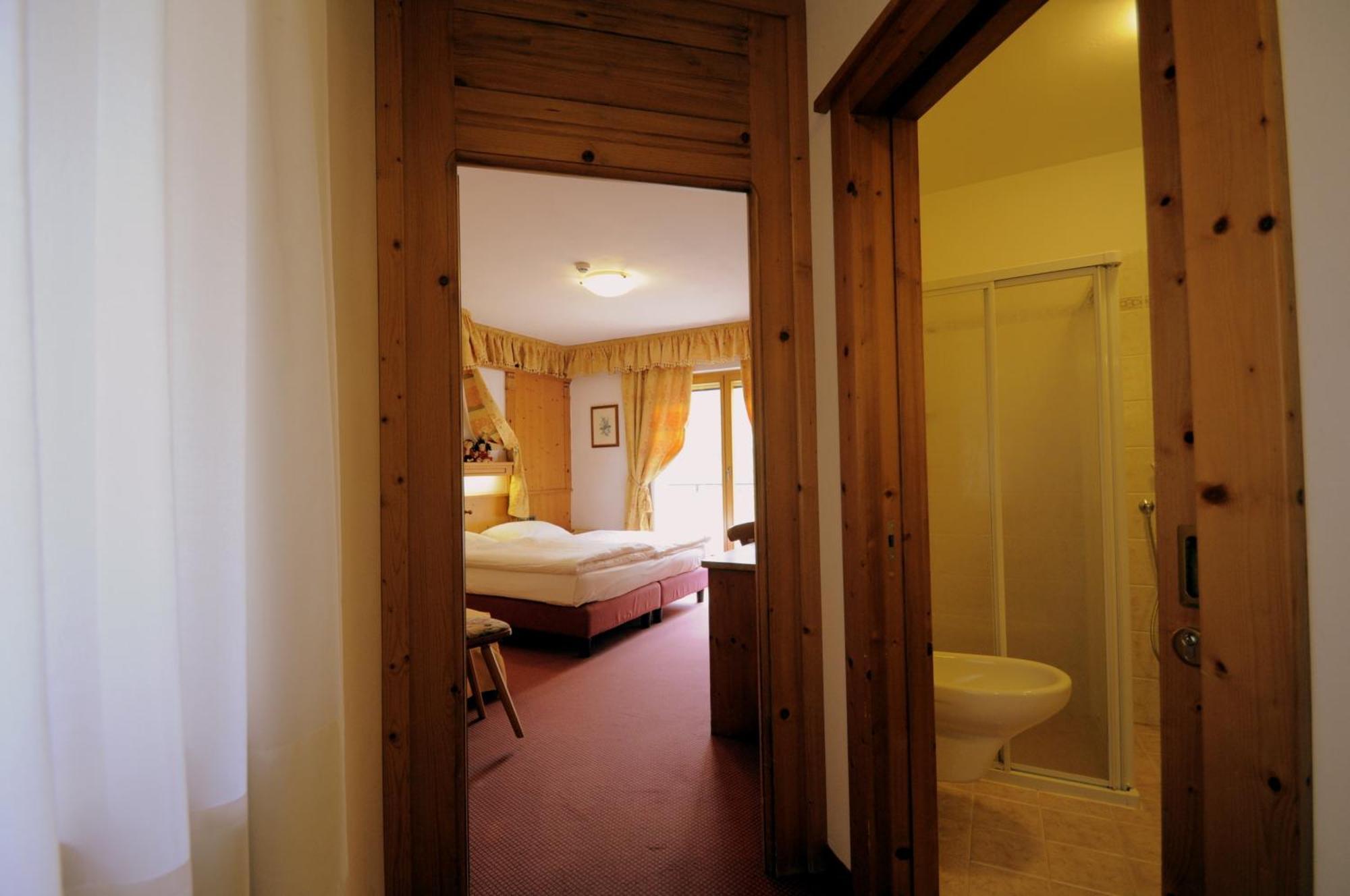 Hotel Al