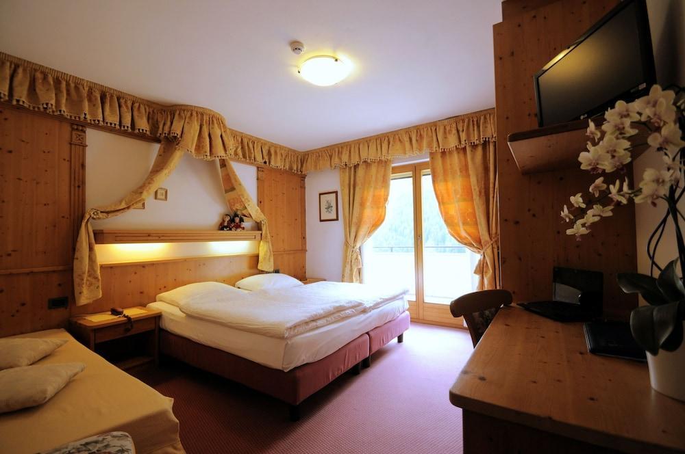 Al Hotel 3*