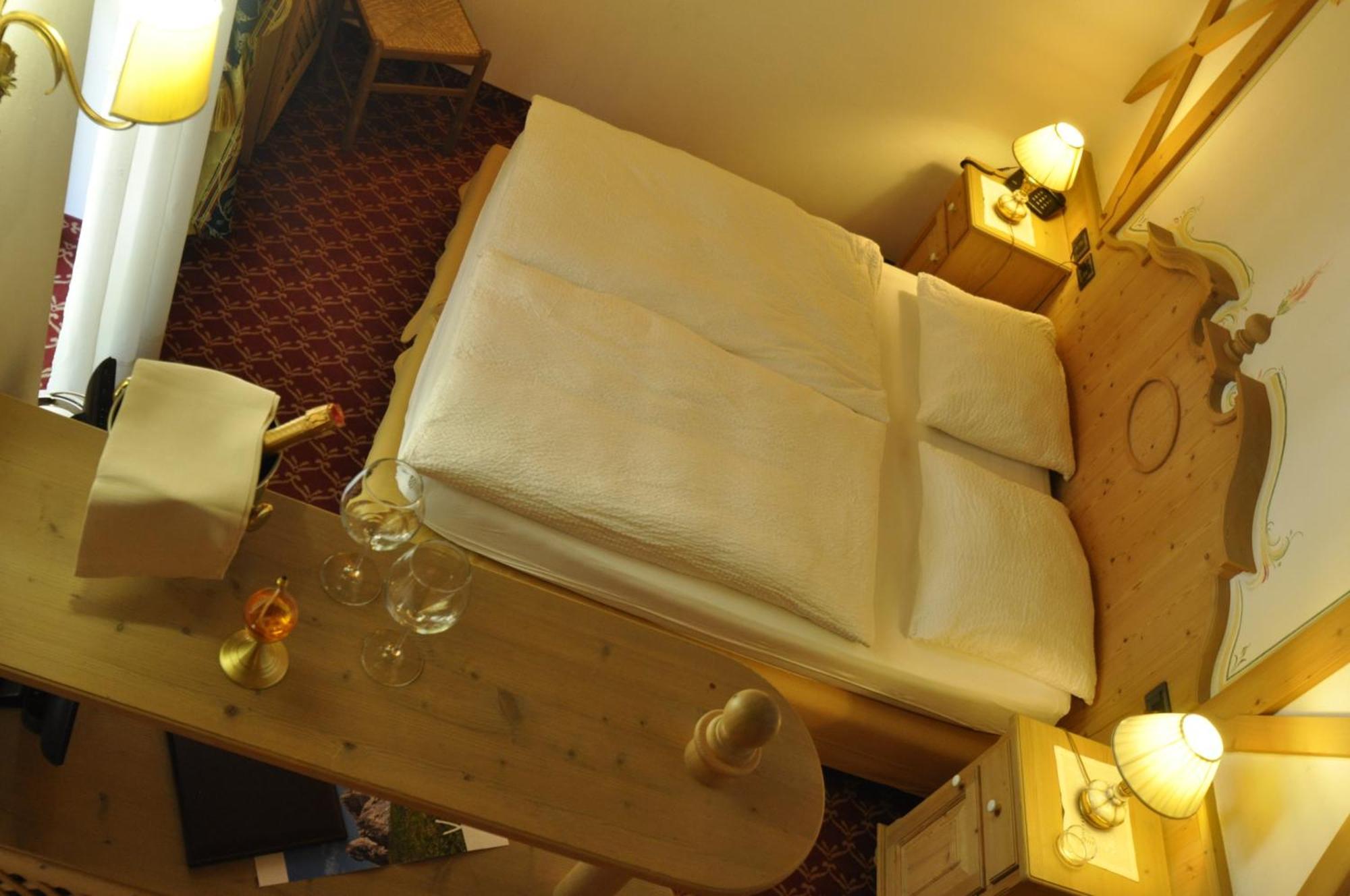 Hotel Al 3*