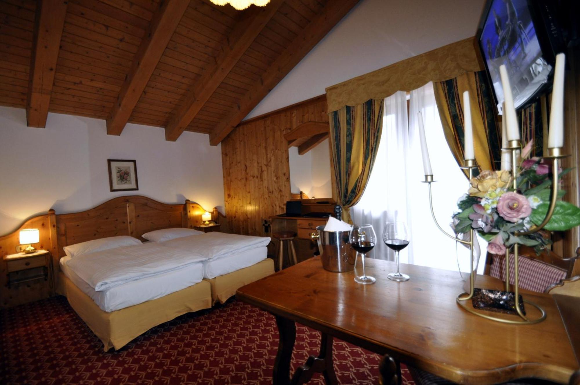 Hotel Al 3*